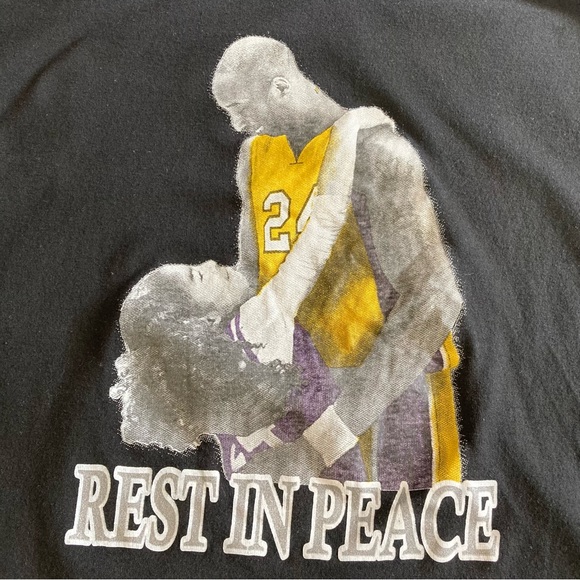RIP Kobe Bryant Men XL 1X Black Mamba T Shirt Black Short Sleeve Basketball Flaw - Picture 8 of 8